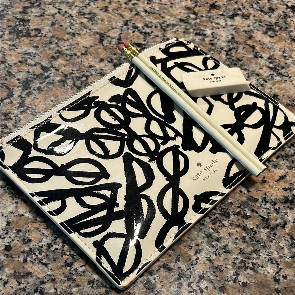 Kate Spade Black and Cream Glasses Print Pouch Set/ Pencil Case